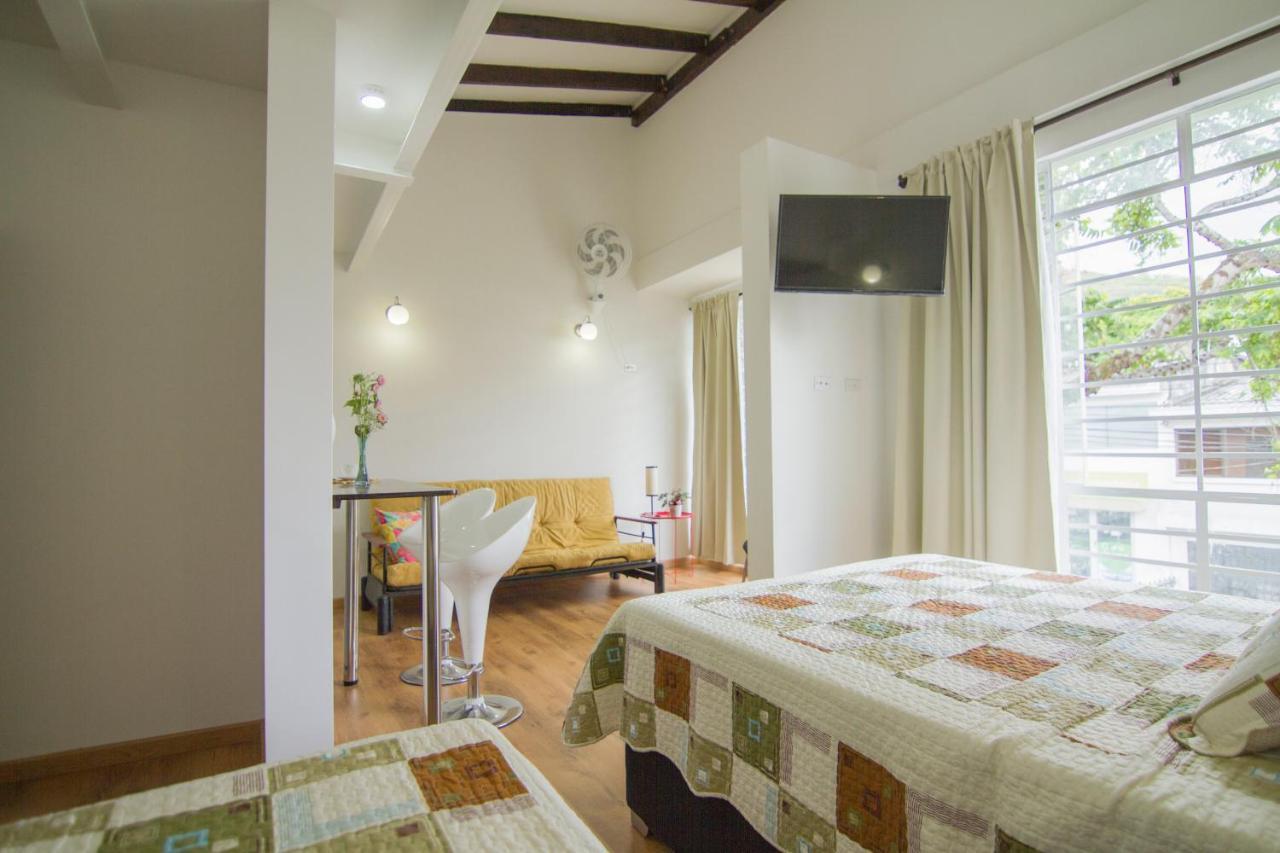 Studios Jovita House Калі Екстер'єр фото